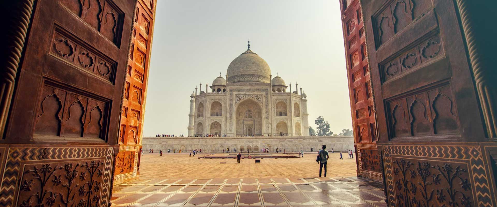 AGRA OVERNIGHT TOUR FROM MUMBAI