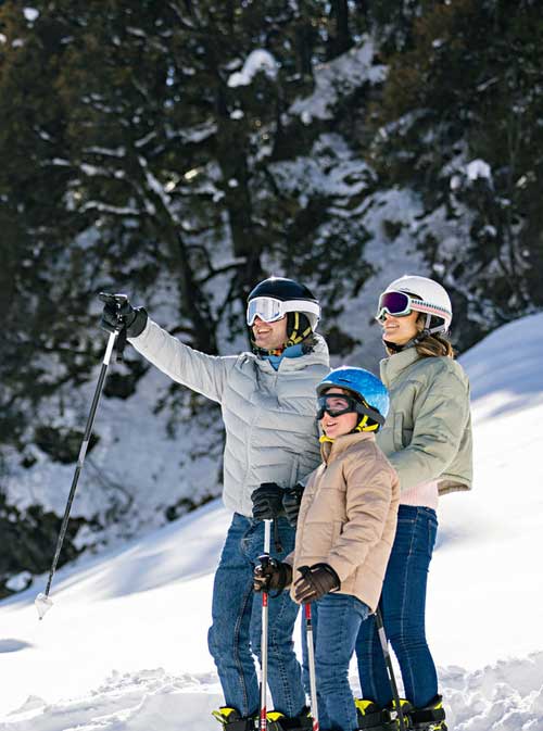 SNOWBOARDING CAMP IN MANALI 