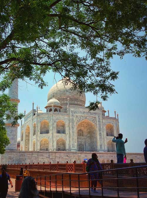 AGRA OVERNIGHT TOUR FROM HYDRABAD